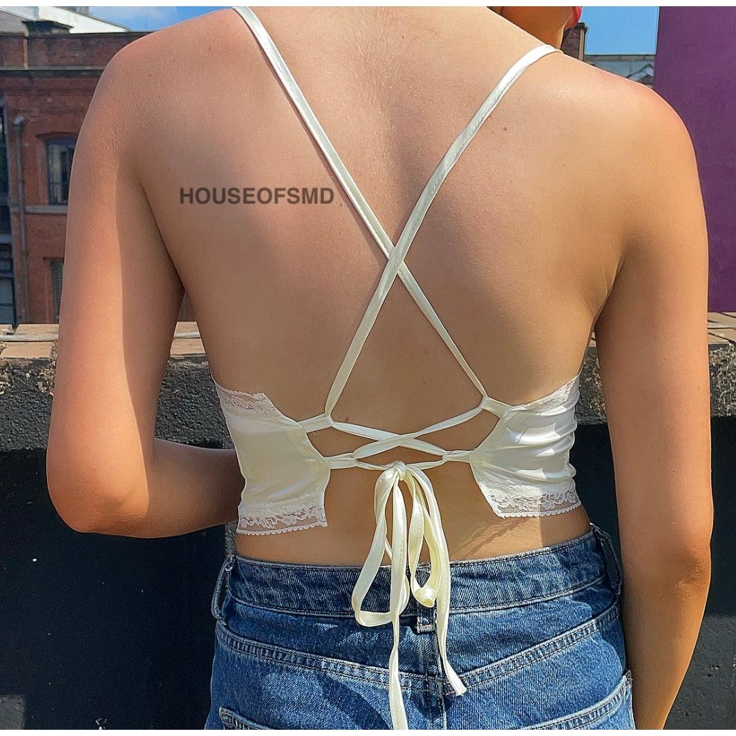 CREAM SATIN BANDANA TOP