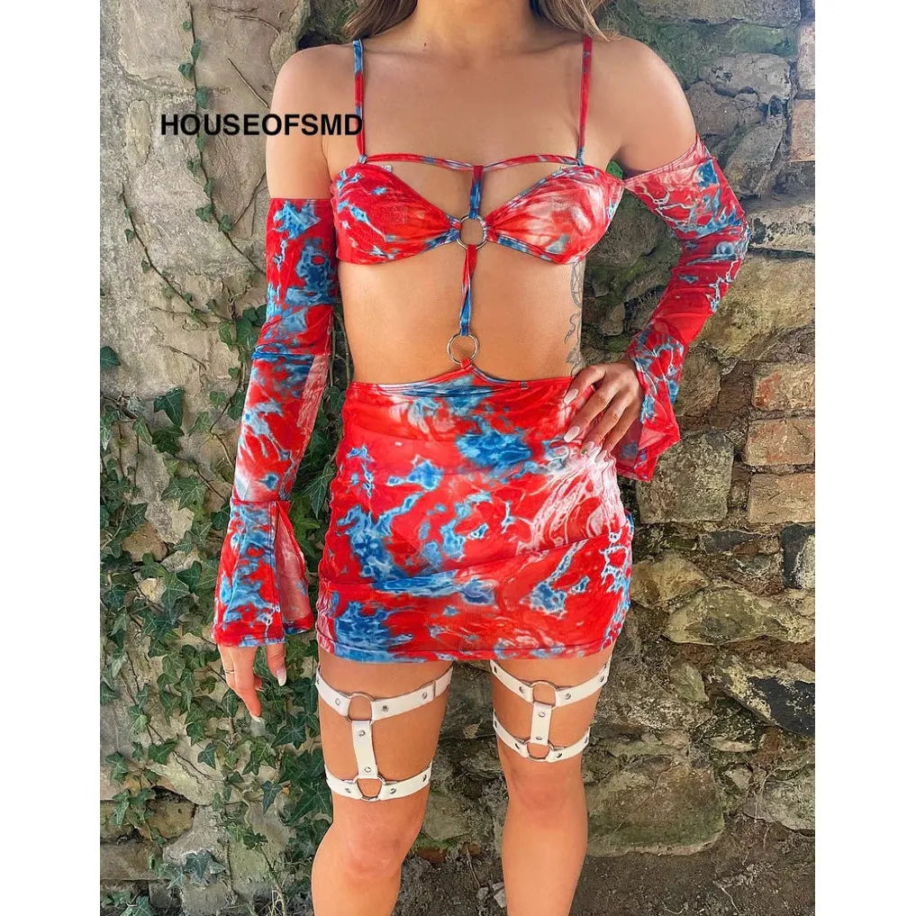 RED CUT OUT O RING DRESS