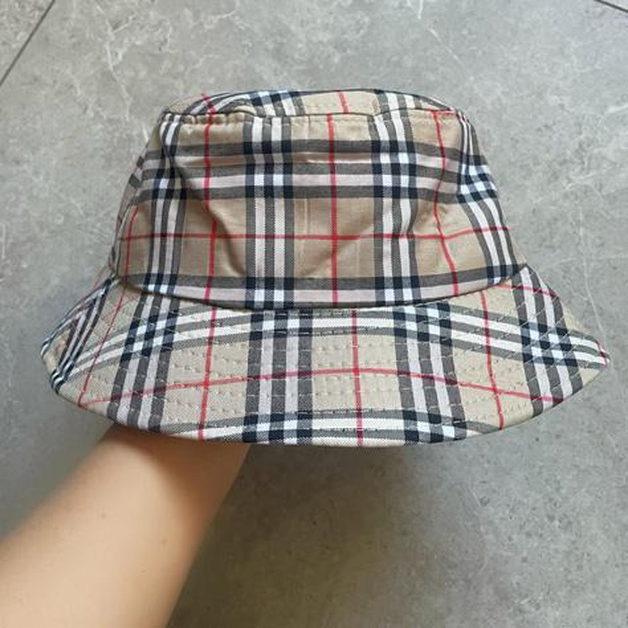 CHECKERED BUCKET HAT