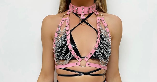 PINK CHAIN CHEST HARNESS